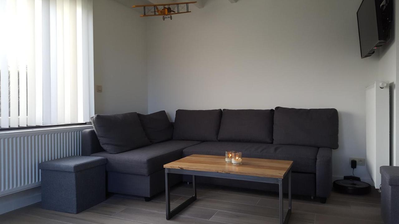 ミデルケルケ Vakantiehuisje Loraヴィラ エクステリア 写真